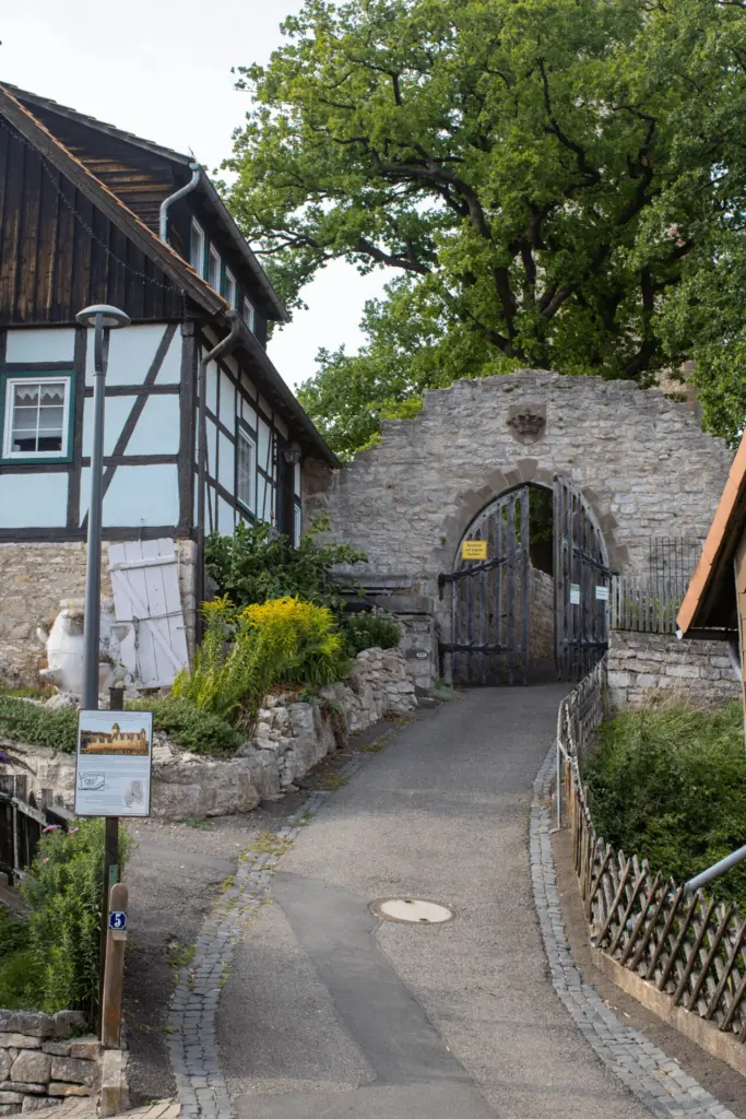 Eingangstor zur Greener Burg